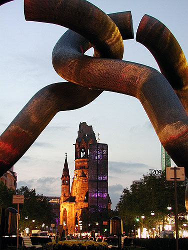 Мемориальная церковь кайзера Вильгельма (Kaiser-Wilhelm-Gedächtniskirche), Берлин