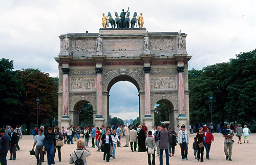 Триумфальная арка на площади Каррузель в Париже / Arc de Triomphe du Carrousel