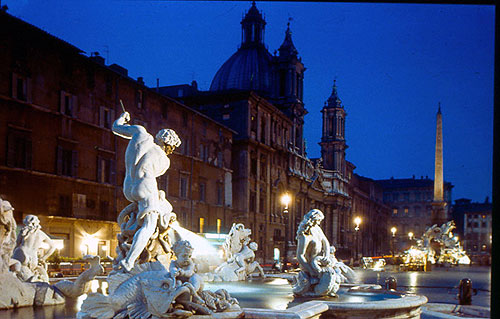 Фонтан Нептуна (итал. Fontana del Nettuno) расположен в Риме, к северу от площади Пьяцца Навона