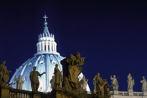 Фрагмент купола Собора Св. Петра / St. Peter's Basilica